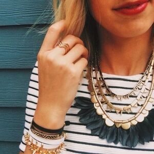 STELLA & DOT | Plume Statement Necklace